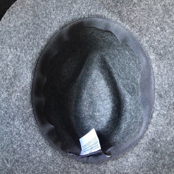 Like new Banana Republic grey felted wool hat black and silver detail SM main image 5